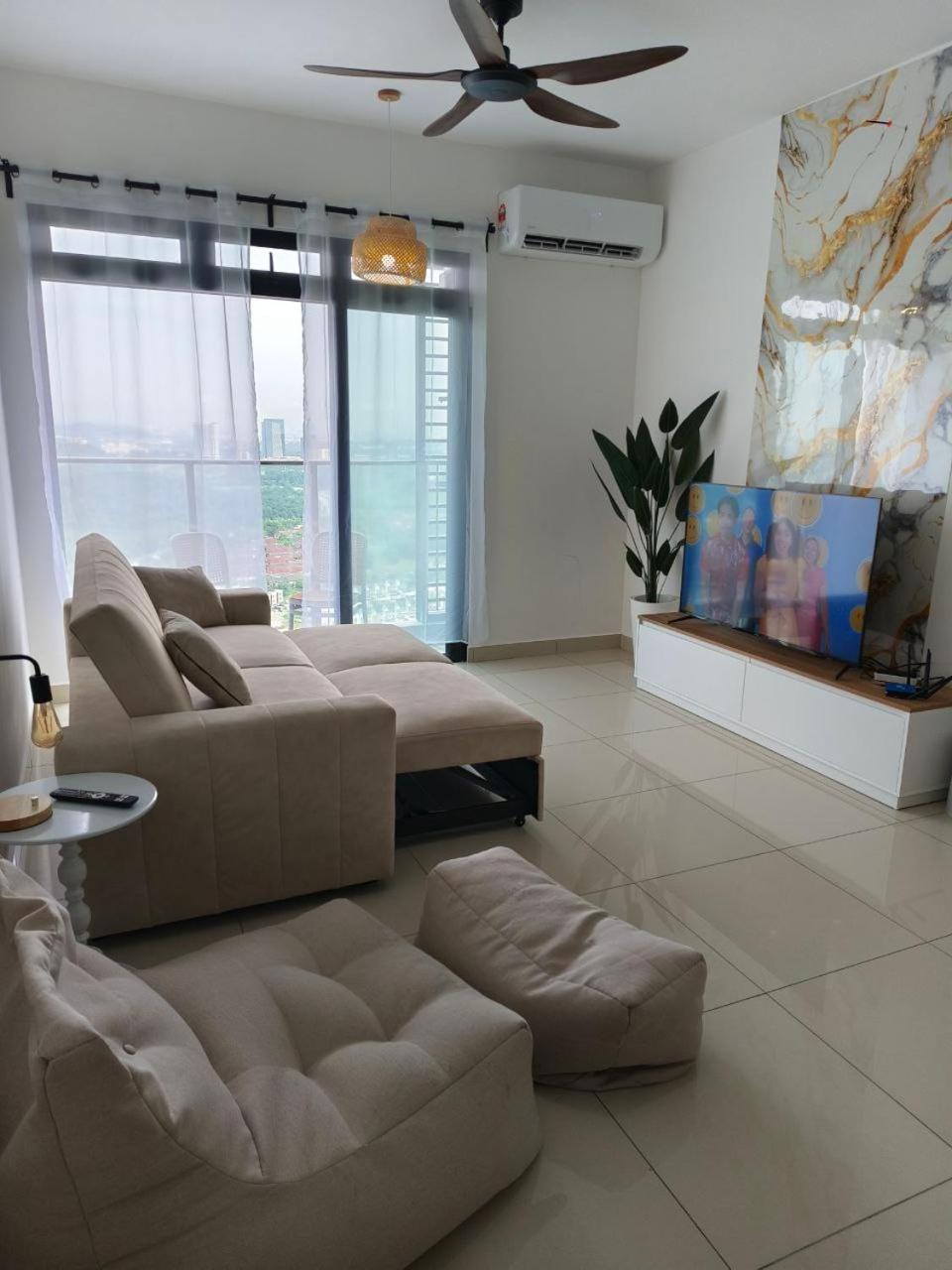 The Moon Homestay At Putrajaya Bagian luar foto
