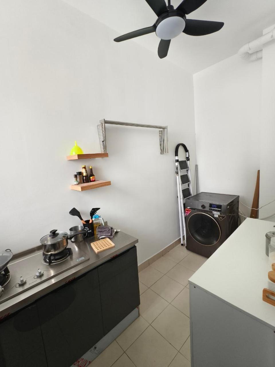 The Moon Homestay At Putrajaya Bagian luar foto